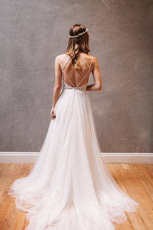 A-line/Princess V-Neck Beading Tulle & Lace Wedding Dresses