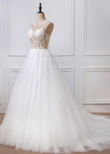 A-line/Princess  Tulle  Appliques Lace Wedding Dresses