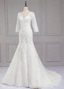 Sweep Train V-neck 3/4 Sleeves Lace Wedding Dresses