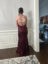 Chic V-Neck Spaghetti Straps Sequins Long Burgundy Prom/Evening Dresses