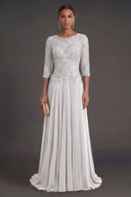 Tulle & Chiffon Scoop A-line Mother Of The Bride Dress With Lace Flowers Appliques