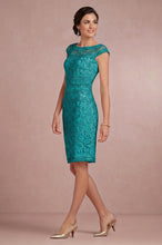Sheath/Column Cap sleeves Knee-length Lace Appliques Mother Of The Bride Dresses