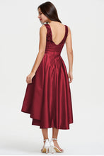 Scoop Neckline Slim Fit High Low Satin Homecoming Dress With Lace