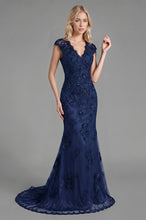 V-neck Lace Sleeveless Sweep Train Mother of the Bride Dresses