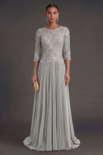 Tulle & Chiffon Scoop A-line Mother Of The Bride Dress With Lace Flowers Appliques