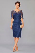 Sheath/Column Knee-length Lace Mother of the Bride Dresses with 1/2 Sleeves
