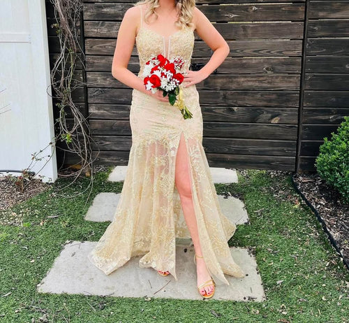 Thin Strap Corset Slit Lace Appliques Mermaid Prom/Evening Dress