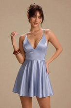 Simple Spaghetti Straps V-neck Short Prom Dress/Homecoming Dresses