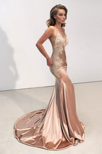 Sexy Mermaid Backless Spaghettis Straps Appliques Evening Gowns