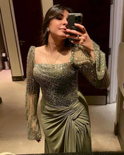 Long Chiffon Sequined Long-Sleeved Evening Gown