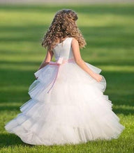 Round Neck Sleevesless White Tulle Flower Girl Dresses