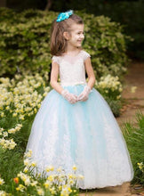 Scoop Neck Sleeveless Lace Appliques Tulle Flower Girl Dresses
