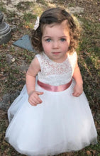 White Scoop Neck Sleeveless Tulle Flower Girl Dresses With Bows