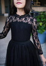 Lace Long Sleeve Black Tulle Flower Girl Dresses