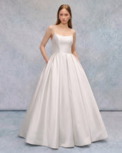 Ivory A-line Scoop Floor-Length Satin Prom Dress With Pockets