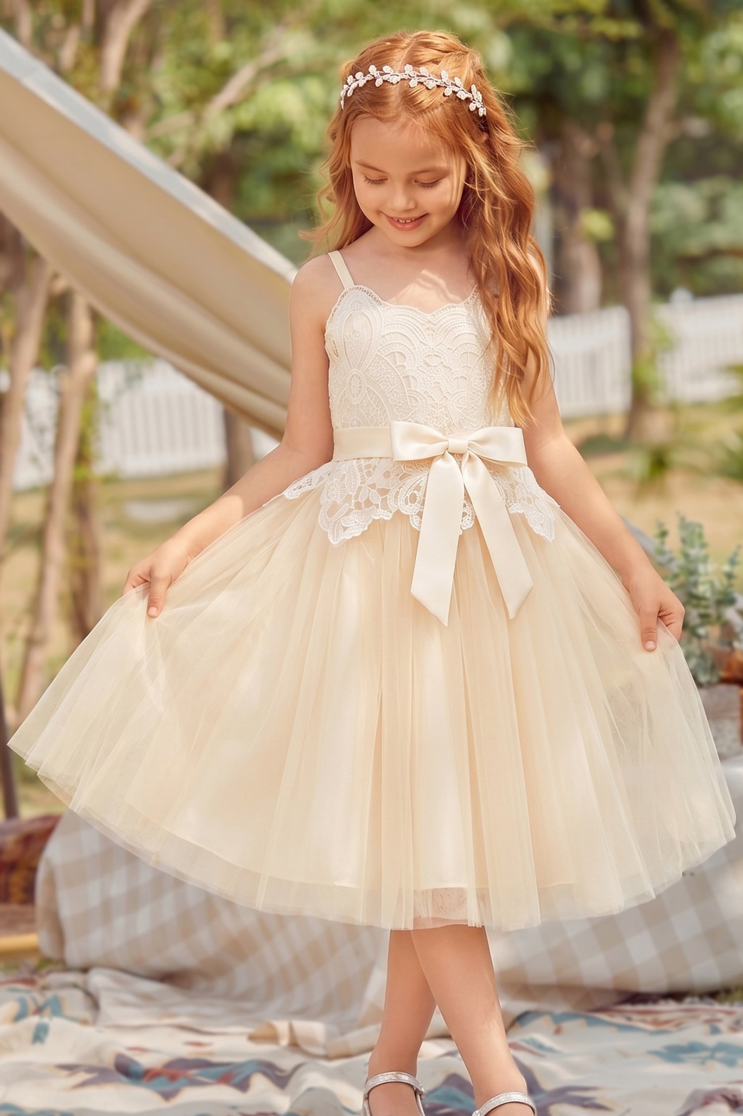 beige flower girl dresses Lilac Tight Prom Dress With Rhinestone Beading And Scoop Neck