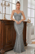 Trumpet/Mermaid Spaghetti Straps Sweetheart  Sequined Prom Dresses