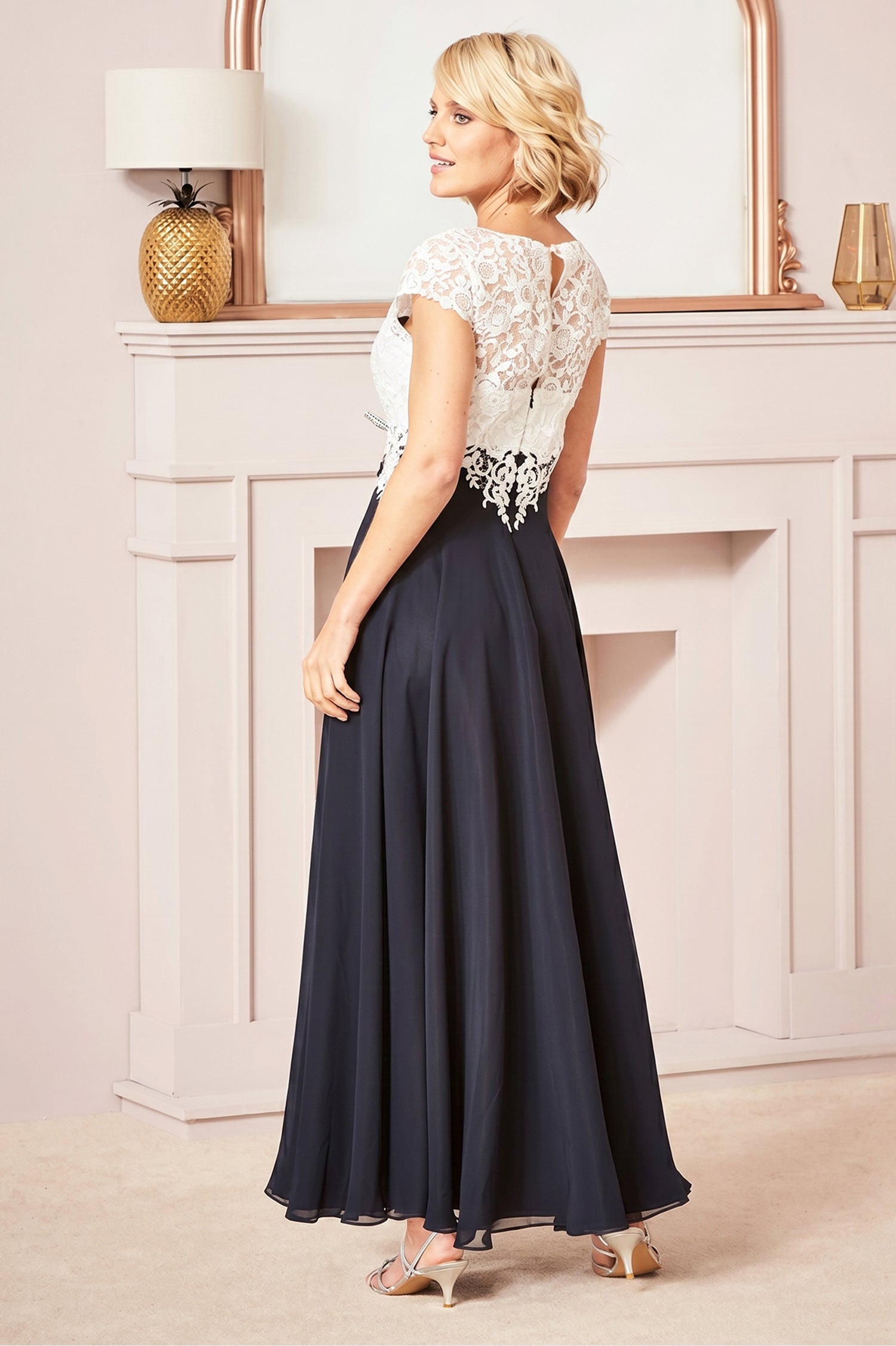 A-Line V-neck Ankle-length Chiffon Mother of the Bride Dress