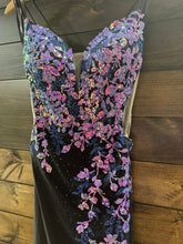 V-neck Spaghetti Straps Side Slit Appliqued Black Prom/Evening Dress