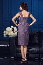 Two Piece Sheath/Column Sweetheart Knee Length Lace Mother of the Bride Dress