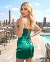 Hunter Sheath Pleated Satin Short Homecoming Dresses