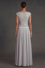 Sleeveless Lace Chiffon Mother of the Bride Dresses