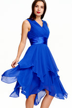 Elegant V-Neck Sleeveless Pleats Chiffon Bridesmaid Dresses