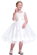 Lovely Scoop Neckline Floral embroidery White Organza Flower Girl Dress
