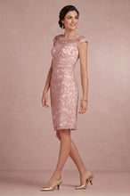 Sheath/Column Cap sleeves Knee-length Lace Appliques Mother Of The Bride Dresses