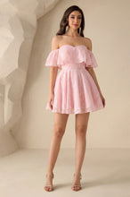 A-Line Off-the-Shoulder Short Pearl Pink Lace Homecoming Dresses