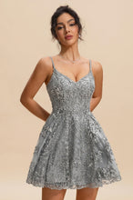 Sexy A-line Deep V-Neck Sequin Tulle Homecoming Dresses