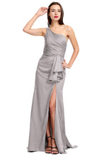 One Shoulder Sleeveless Slim Fit Satin Evening Dress With High Slit