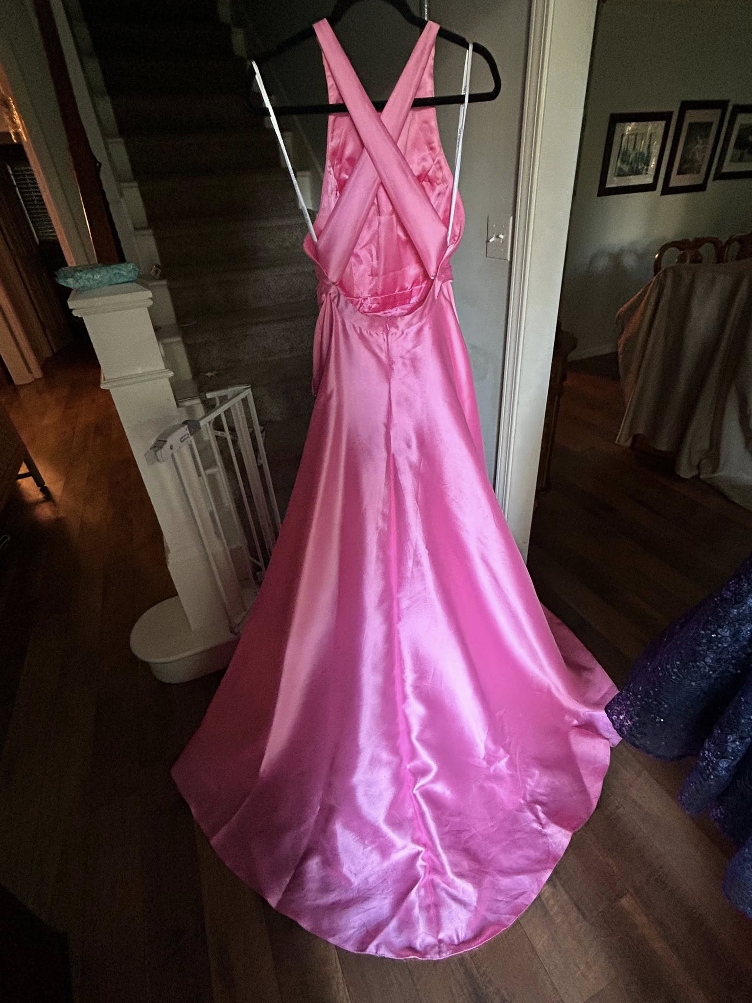 Round Neck Sleeveless Backless Satin Pink Prom/Evening Dress