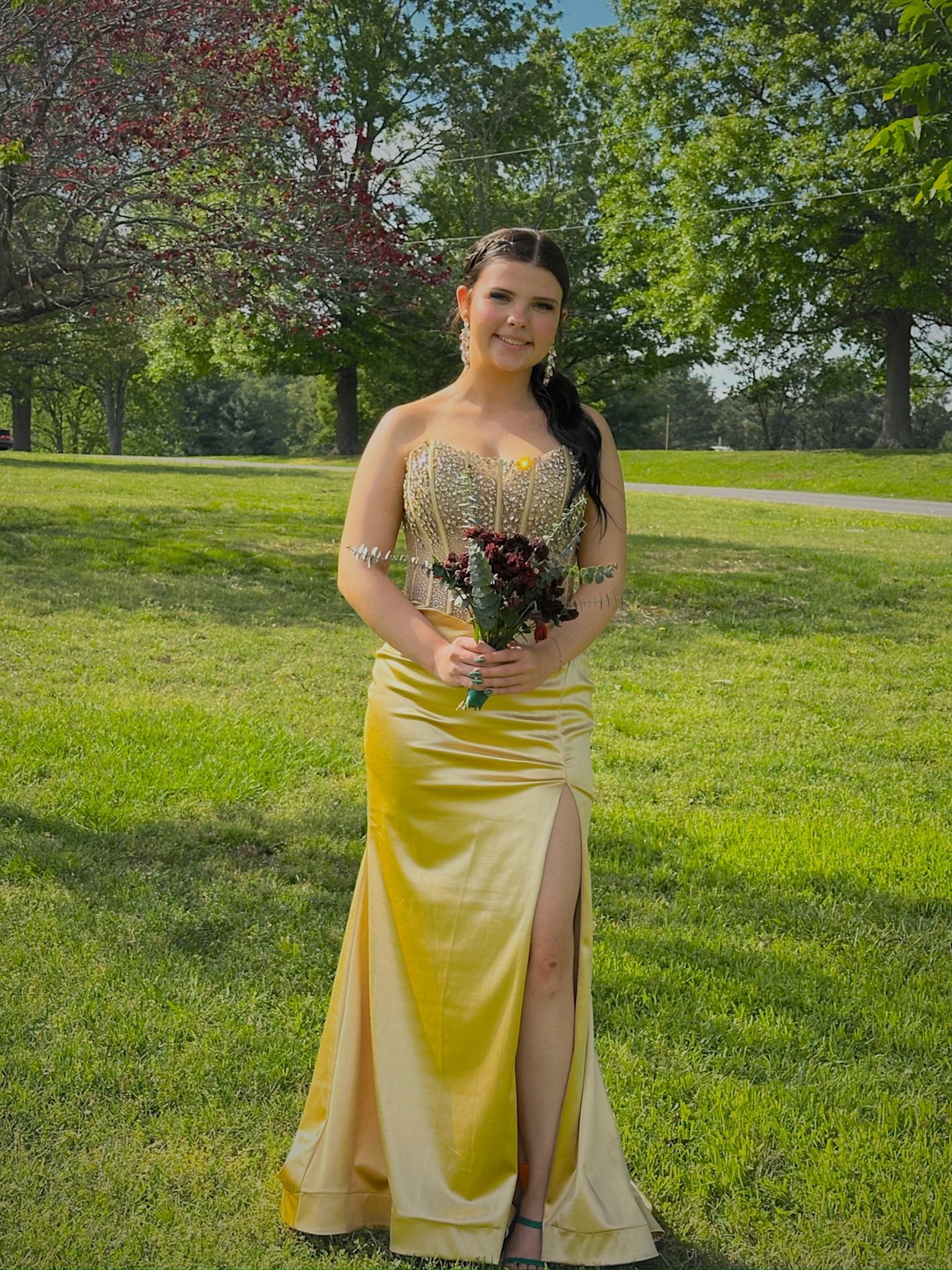 Sweetheart Neckline Diamond Cutout High Slit Yellow Satin Prom Dress