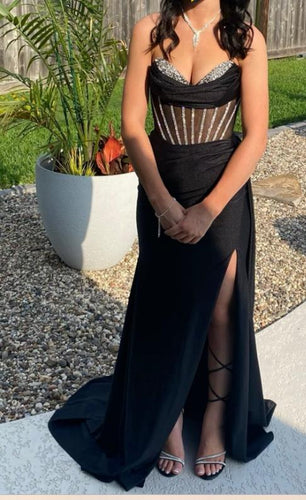 Sweetheart Neckline Sleeveless Beaded Satin Slit Black Prom/Evening Dresses