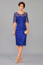 Sheath/Column Knee-length Lace Mother of the Bride Dresses with 1/2 Sleeves