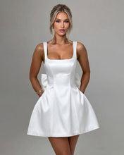 White Round Neck Sleeveless Short A Line Homecoming Dresses