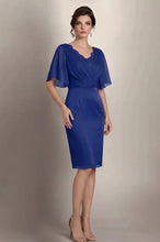 Sheath/Column V-neck Knee-Length Chiffon Glamorous Mother of the Bride Dress