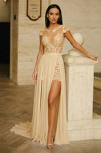 Appliqued Sexy Chiffon Wedding Dresses