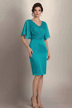Sheath/Column V-neck Knee-Length Chiffon Glamorous Mother of the Bride Dress