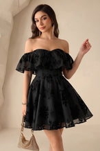 A-Line Off-the-Shoulder Short Pearl Pink Lace Homecoming Dresses