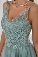 V Neck Lace Applique Tulle Short Homecoming Dress with Low V Back