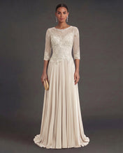 Tulle & Chiffon Scoop A-line Mother Of The Bride Dress With Lace Flowers Appliques