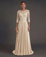 Tulle & Chiffon Scoop A-line Mother Of The Bride Dress With Lace Flowers Appliques