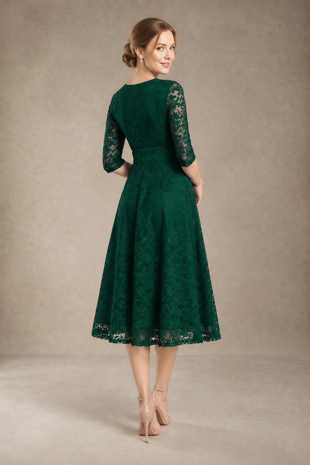 Dark Green Short 3/4-Sleeve V-Neck Lace A-Line Mother of the Bride Dress