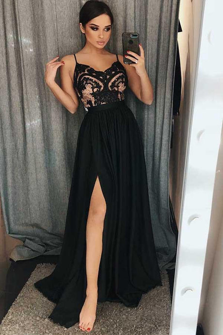 Sexy Black V-Neck Lace Evening Gowns