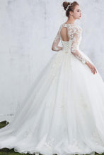 Lace Ball Gown Wedding Dress with Sleeves