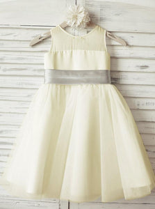 A-line Scoop Neckline Sleeveless Tulle Skirt Flower Girl Dress With Big Satin Bow