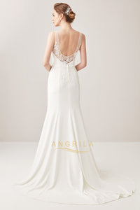 Lace Appliqued Sleeveless Sheath Wedding Dresses