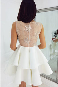 V-Neck Lace Appliques Short Homecoming Dresses